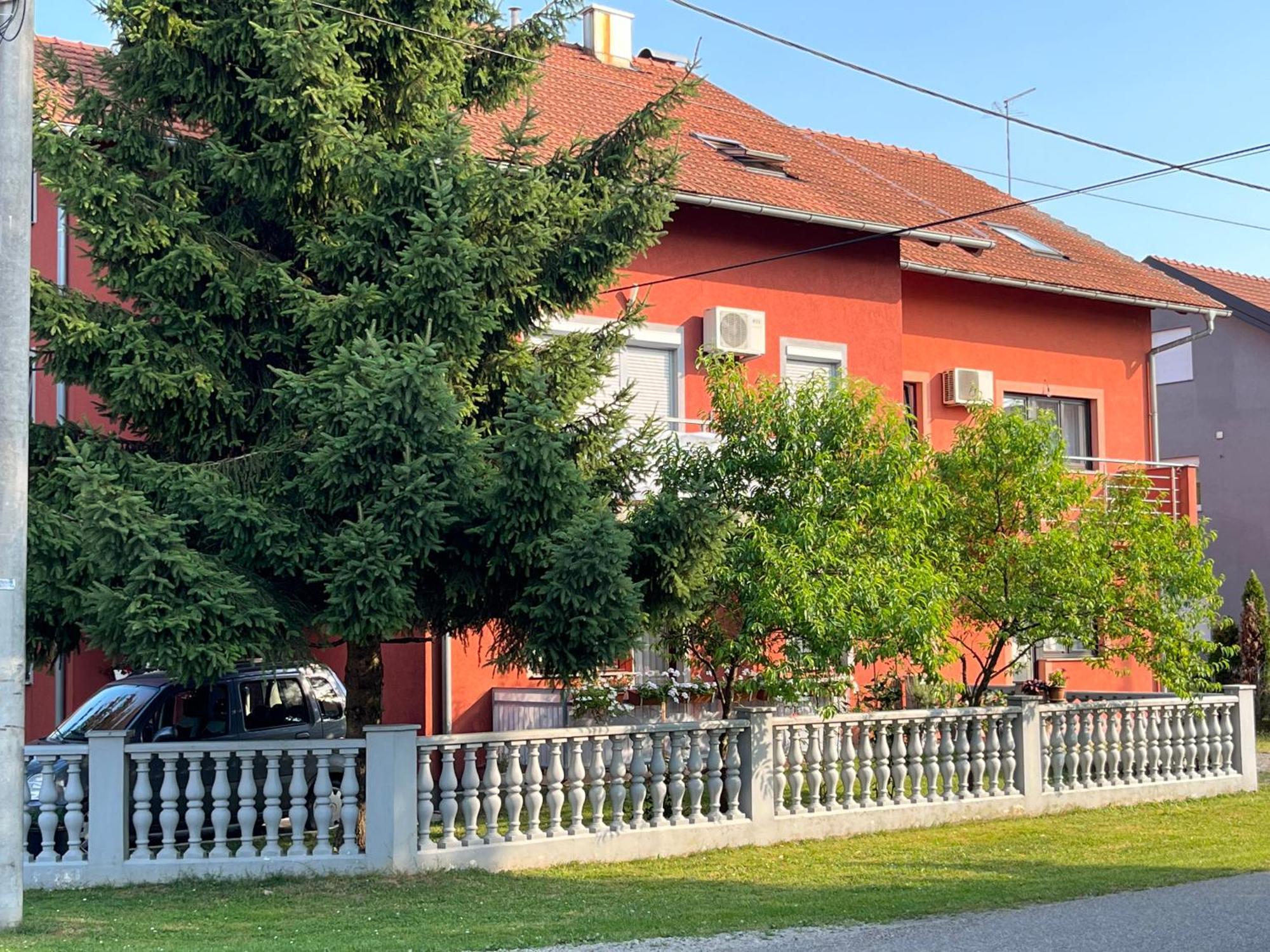 Apartment T&M Zagreb Airport Velika Gorica Exterior photo